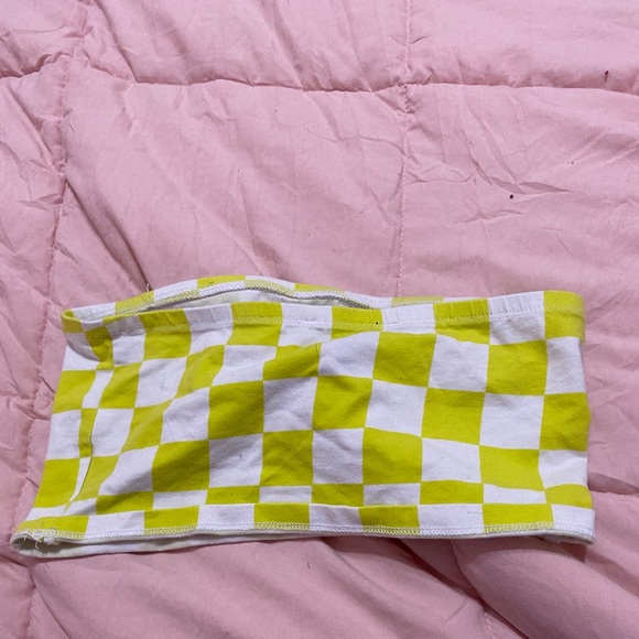 neon yellow/white sleeveless shirt - Picture 3 of 4